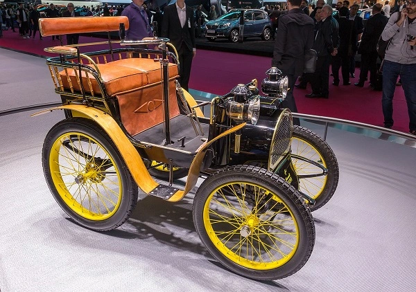 Den første bil Renault Voiturette