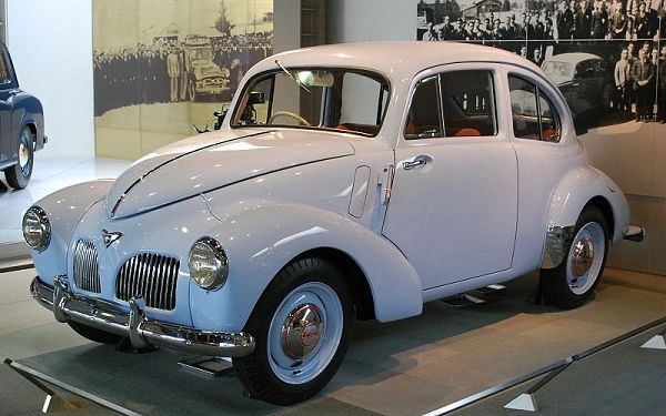 Den første efterkrigsbil Toyota SA 1947
