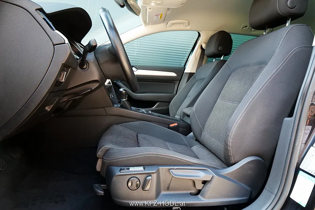Volkswagen Passat Variant Comfortline 2,0 TDI SCR Image 10