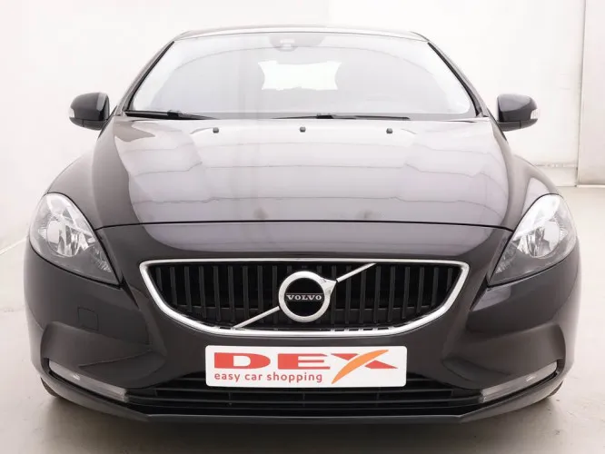 Volvo V40 2.0 D2 120 + GPS + Cruise Control Image 2