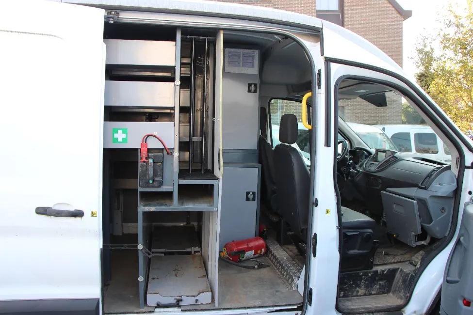Ford Transit 2.0 Tdci EU6 Airco Garantie L2H2 Image 13