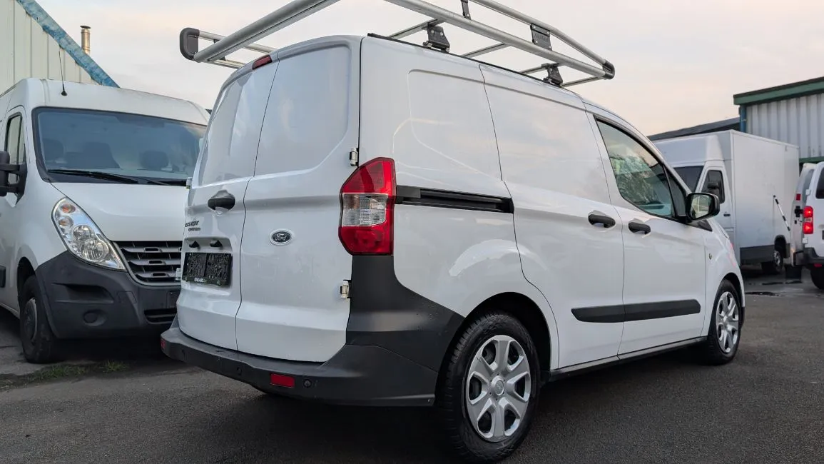 Ford Transit Courier 1.5 Tdci Airco Warranty Image 4