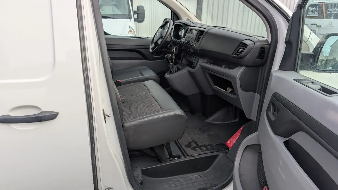 Opel Vivaro 1.5 Cdti EU6 Airco Cruise Controle Image 13
