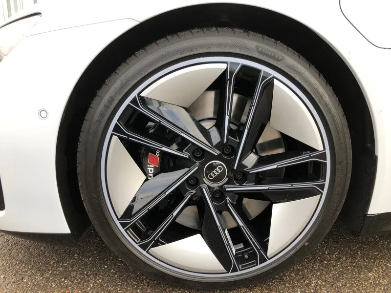 Audi E-Tron GT Quattro =Carbide Brakes= Panorama Гаранция Image 2