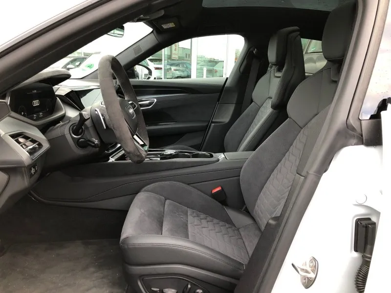 Audi E-Tron GT Quattro =Carbide Brakes= Panorama Гаранция Image 7