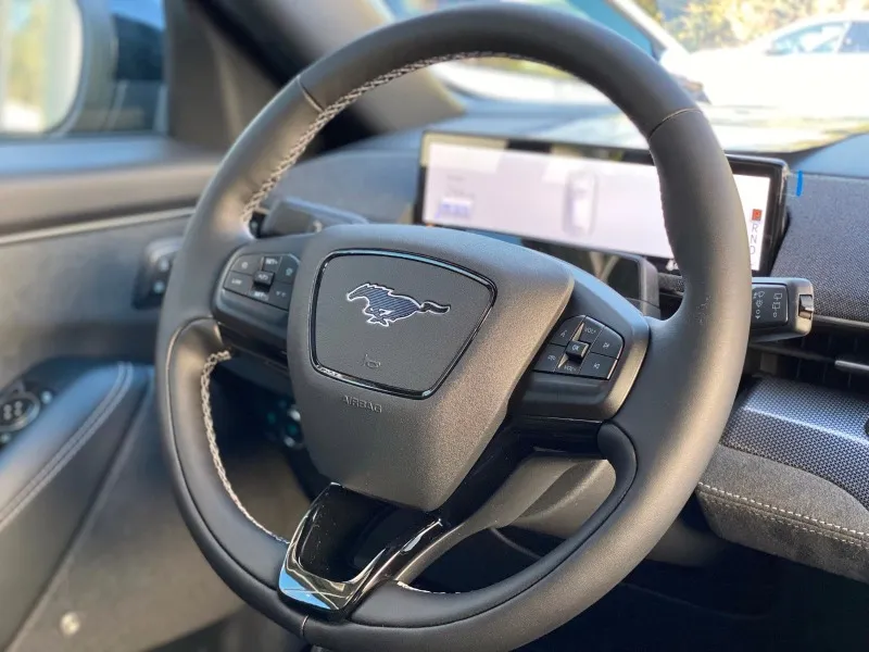 Ford Mustang Mach-E GT =Carbon Interior= Panorama Гаранция Thumbnail 8