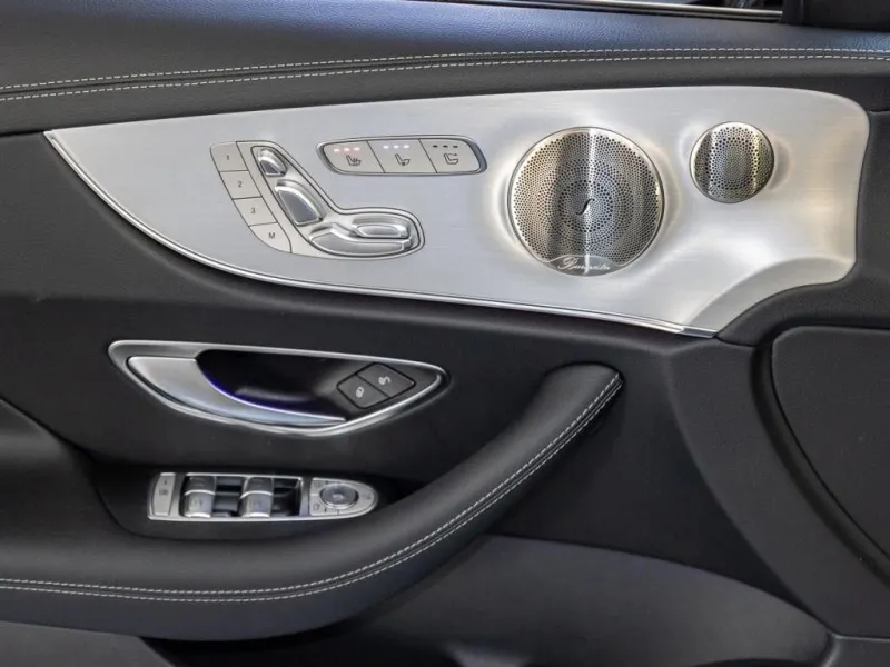 Mercedes-Benz E 300 Cabrio =AMG= Distronic Гаранция Image 5