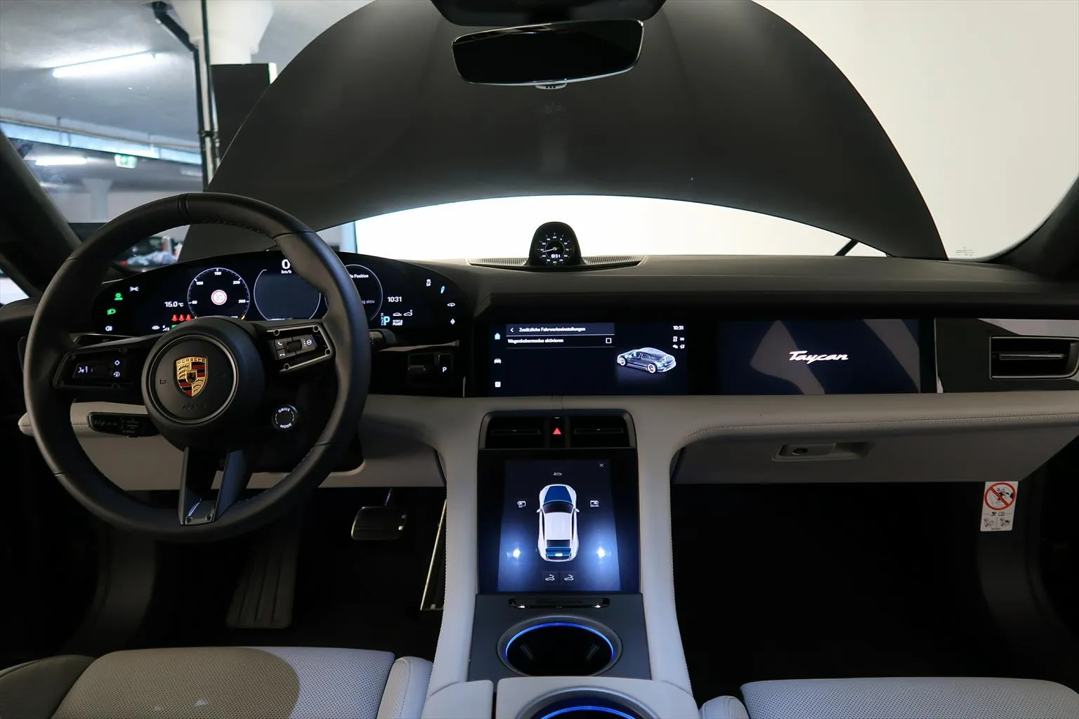 Porsche Taycan Turbo-S EV Elektro Full-Option AWD  Image 5