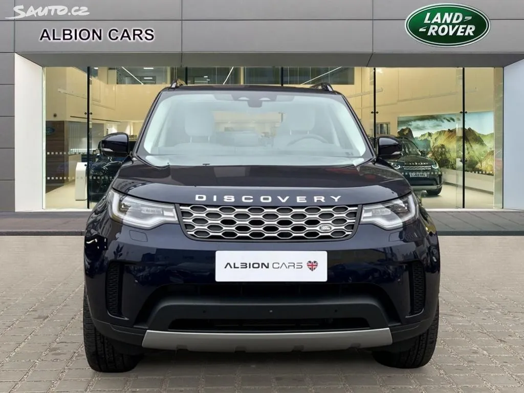 Land Rover Discovery D300 SE AWD AUT Image 2