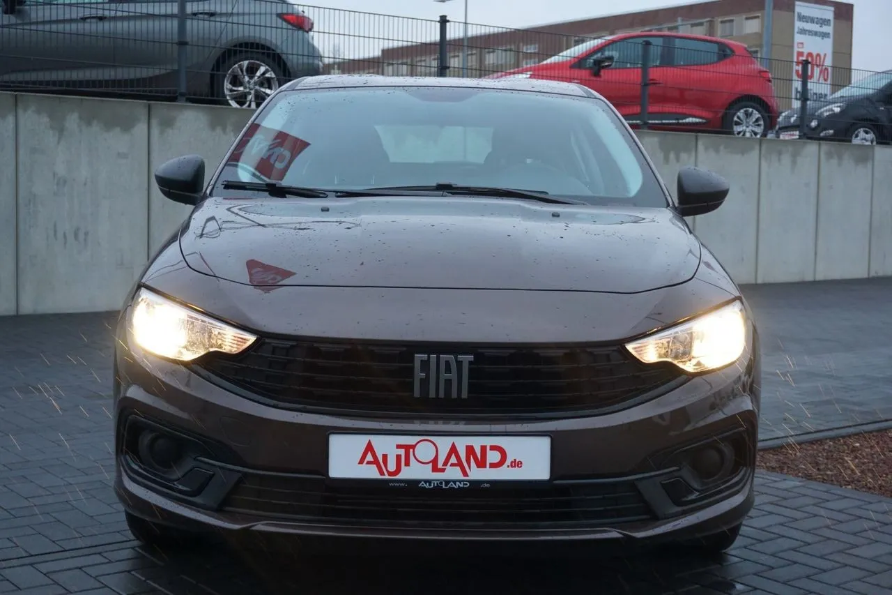 Fiat Tipo Hatchback 1.4 Bluetooth...  Image 6