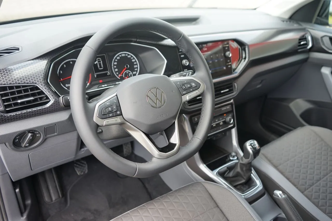 Volkswagen T-Cross 1.0 TSI 2-Zonen-Klima...  Image 8