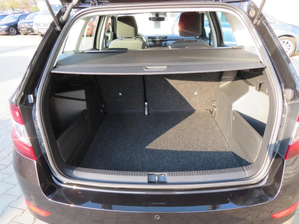 Skoda Fabia COMBI 1.0 TSI STYLE*PDC*LED*TEMPOMAT* Image 10