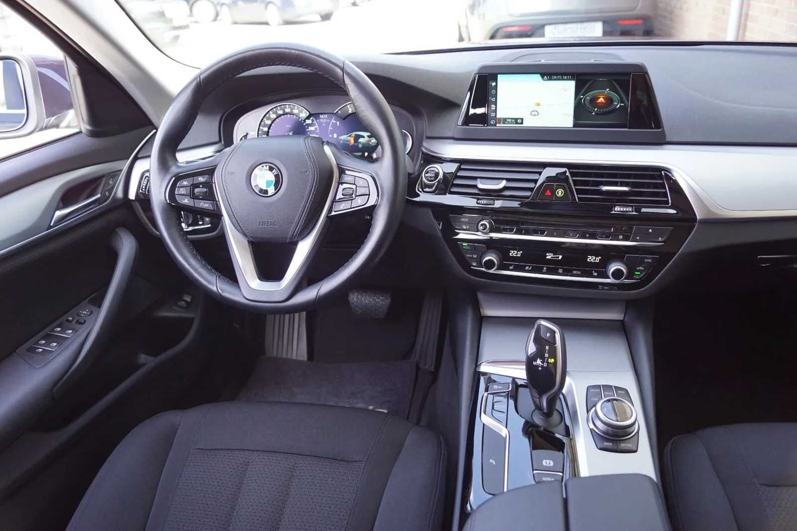 BMW 520d 2,0 Touring aut. 5d Image 5
