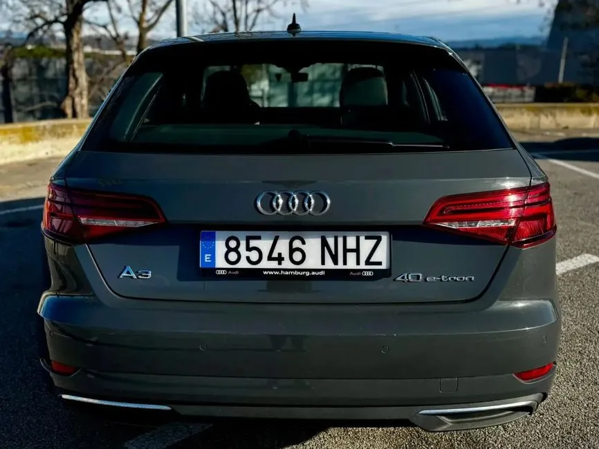 Audi A3 Sportback 40 e-tron S tronic S line Image 2