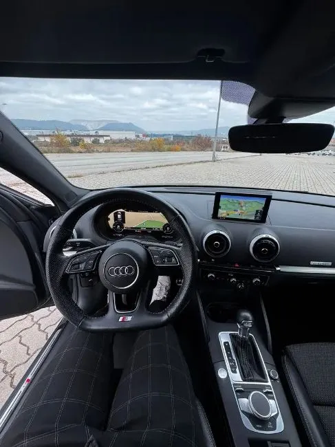 Audi A3 Sportback 40 e-tron S tronic S line Image 3