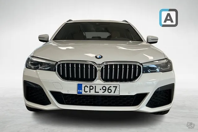 BMW 520 5-sarja G31 Touring 520d A xDrive M-Sport MHEV *Winterpaketti / Connected / HiFi* - BPS vaihtoautotakuu 24 kk Image 5