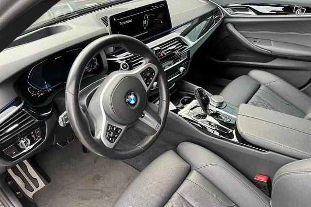 BMW 545 545 e A xDrive Charged Edition M Sport *Aktiivivakkari / Laservalot / Hifi / Koukku* - BPS vaihtoautotakuu 24 kk Image 8