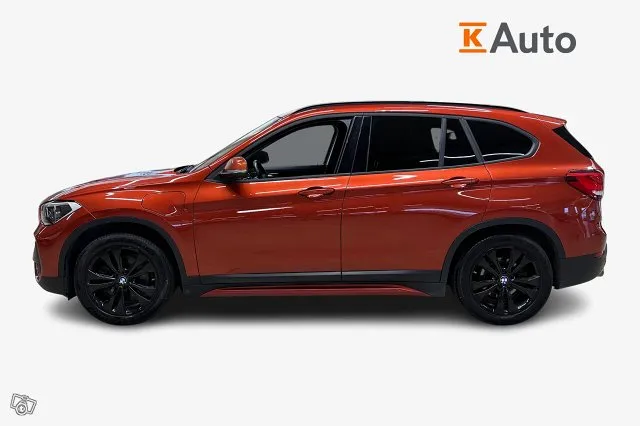 BMW X1 XDRIVE 25e Sport line * Vetokoukku / HUD / Sunset orange väri / Navigointijärjestelmä / ALV * Image 5