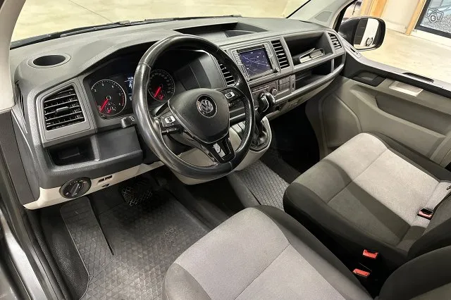 Volkswagen Transporter umpipakettiauto Pitkä 2,0 TDI 110 kW 4Motion DSG 4STAR ALV | Automaatti | Ledit | ACC | vetokoukku Image 7