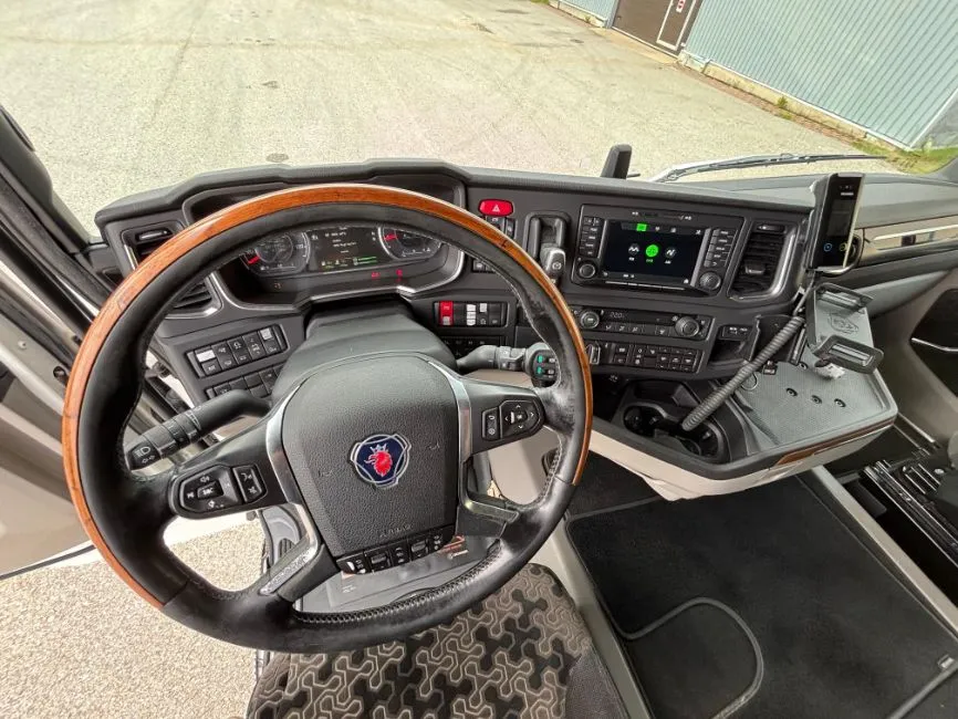 Scania R540 Scania R540 6X2 RALENTISSEUR + ADR + PTO Image 7