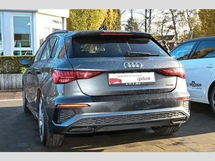 AUDI A3  Image 2