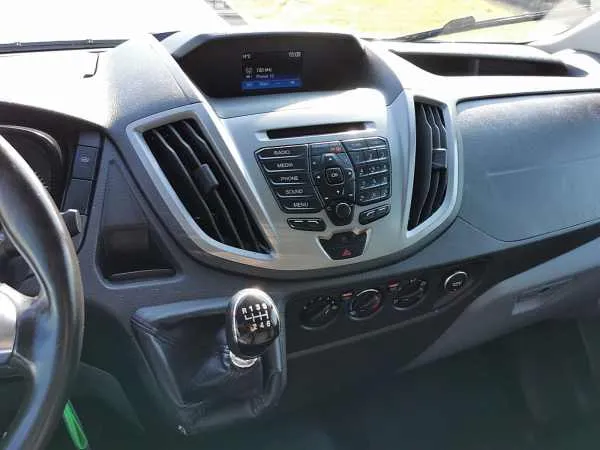 Ford Transit 2.0 TDCI L3H2 130PK Image 9