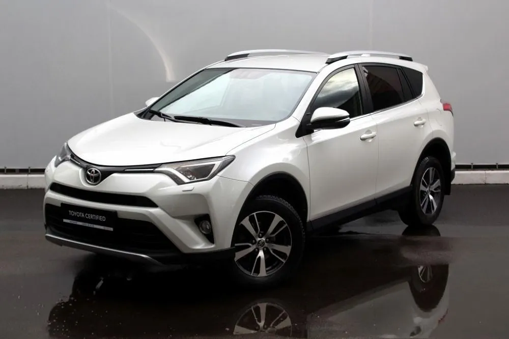 Toyota RAV4  Image 1