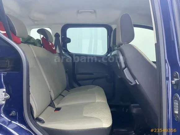 Ford Tourneo Courier 1.6 TDCi Titanium Plus Image 9