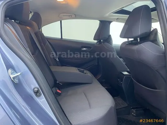 Toyota Corolla 1.5 Flame X-Pack Image 9