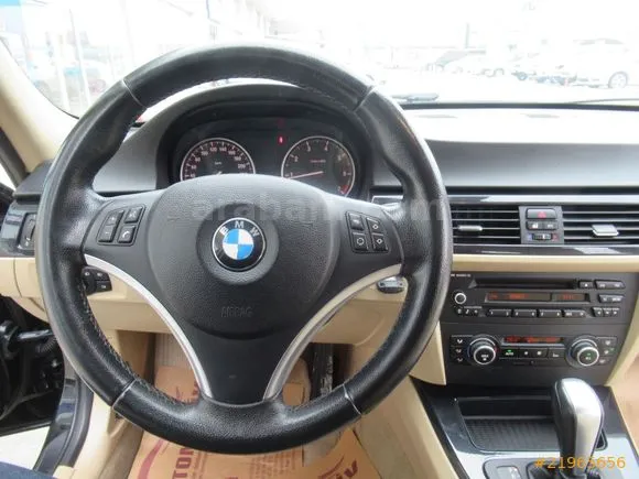 BMW 3 Serisi 316i Advantage Image 8