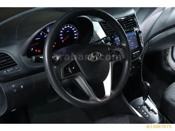 Hyundai Accent Blue 1.4 D-CVVT Mode Plus Image 9