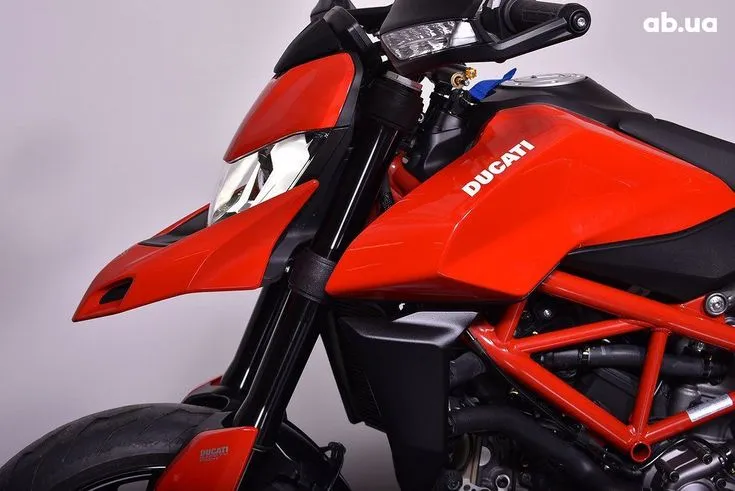 Ducati Hypermotard  Image 7