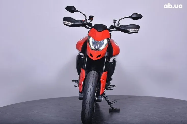 Ducati Hypermotard  Image 8
